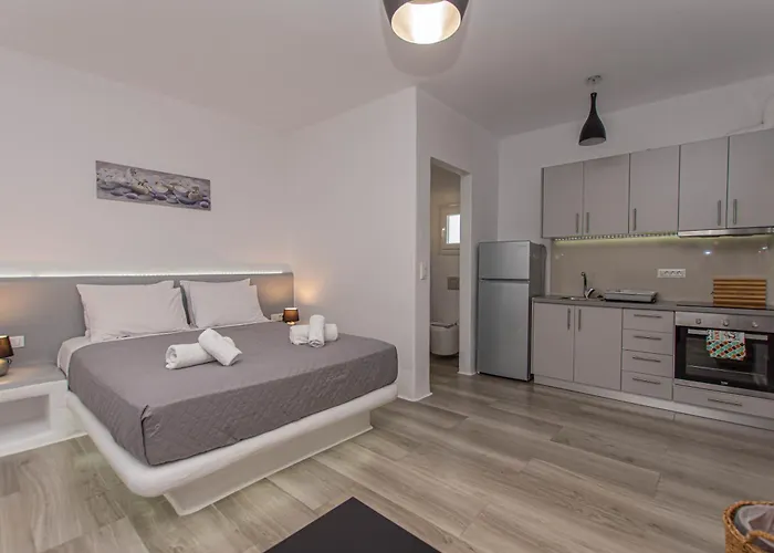 Oniropetra Mykonos * Plintri