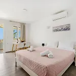 Oniropetra Mykonos Апартаменты Plintri