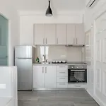 Oniropetra Mykonos Plintri